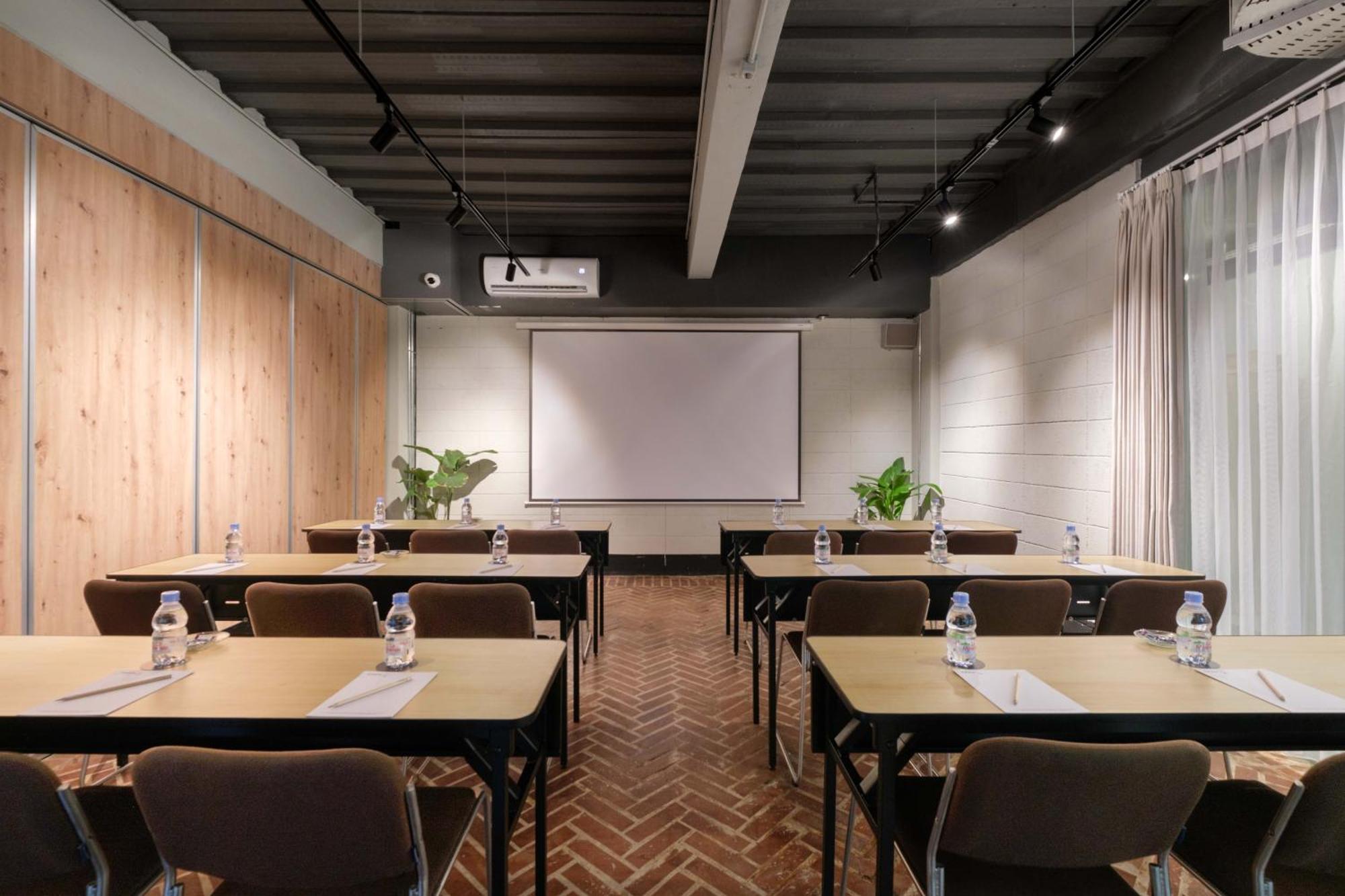 Teduh Simatupang Hotel Jakarta Exterior photo