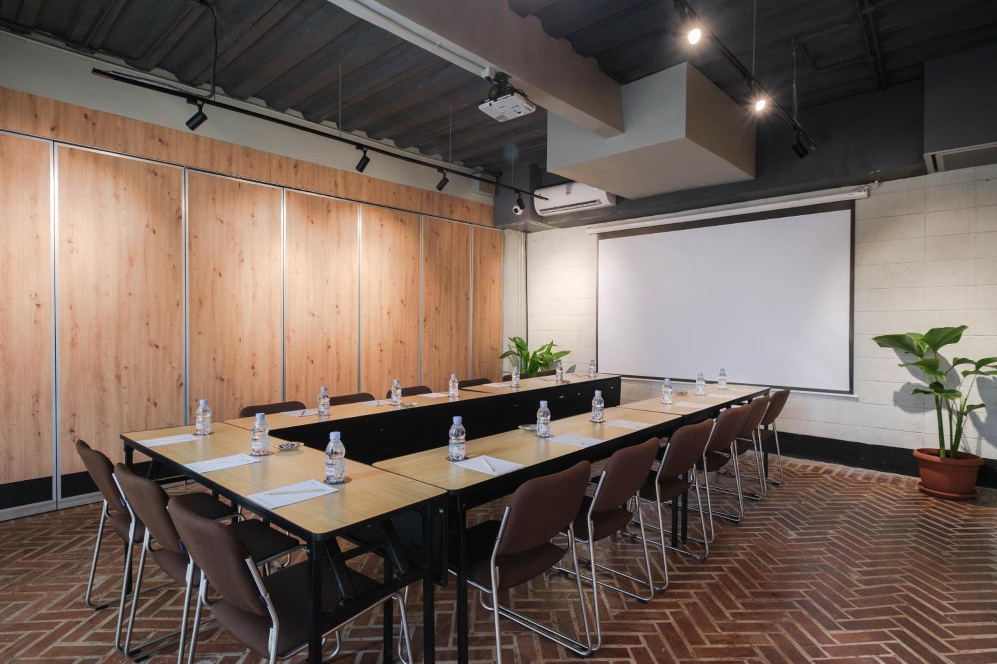Teduh Simatupang Hotel Jakarta Exterior photo