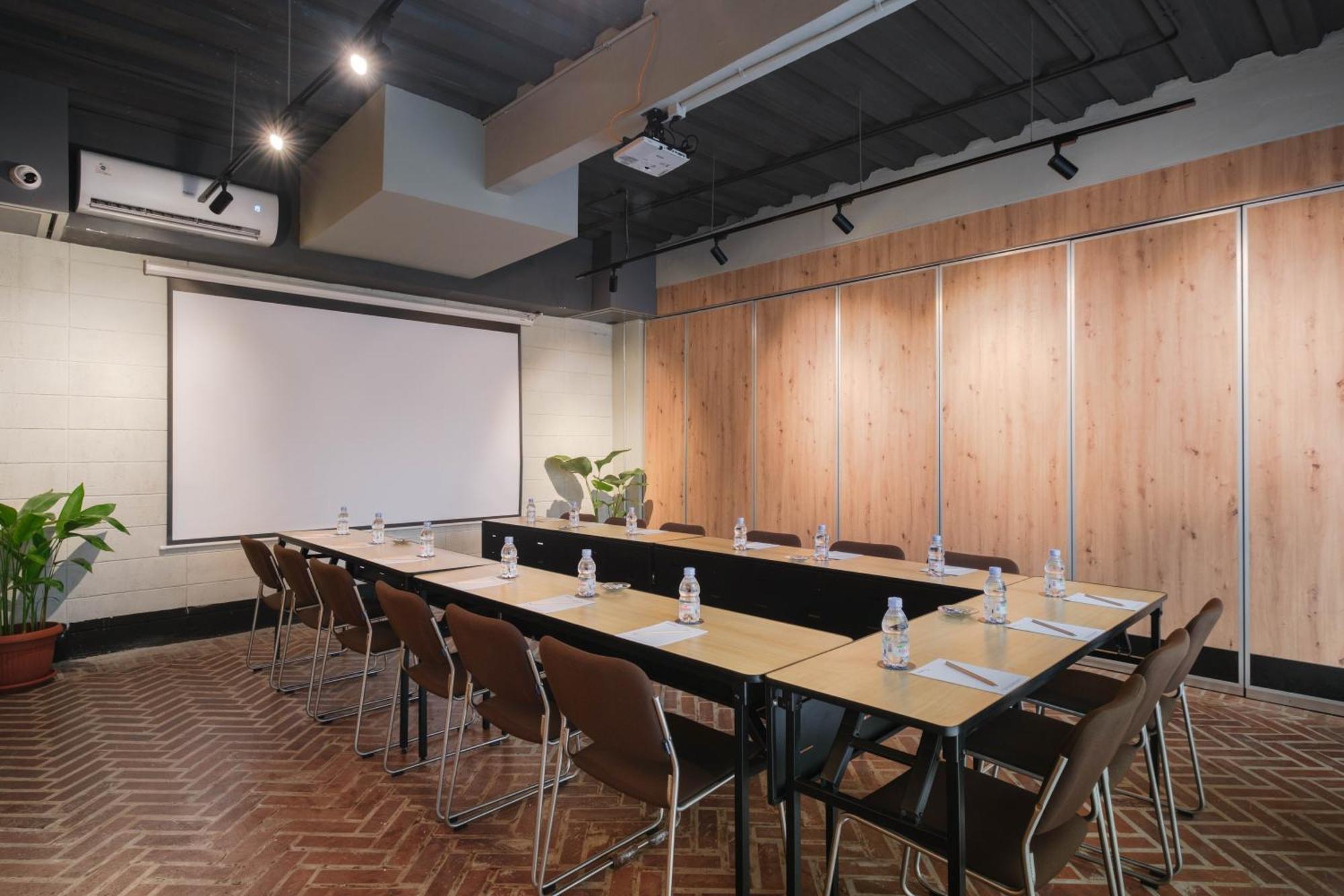 Teduh Simatupang Hotel Jakarta Exterior photo